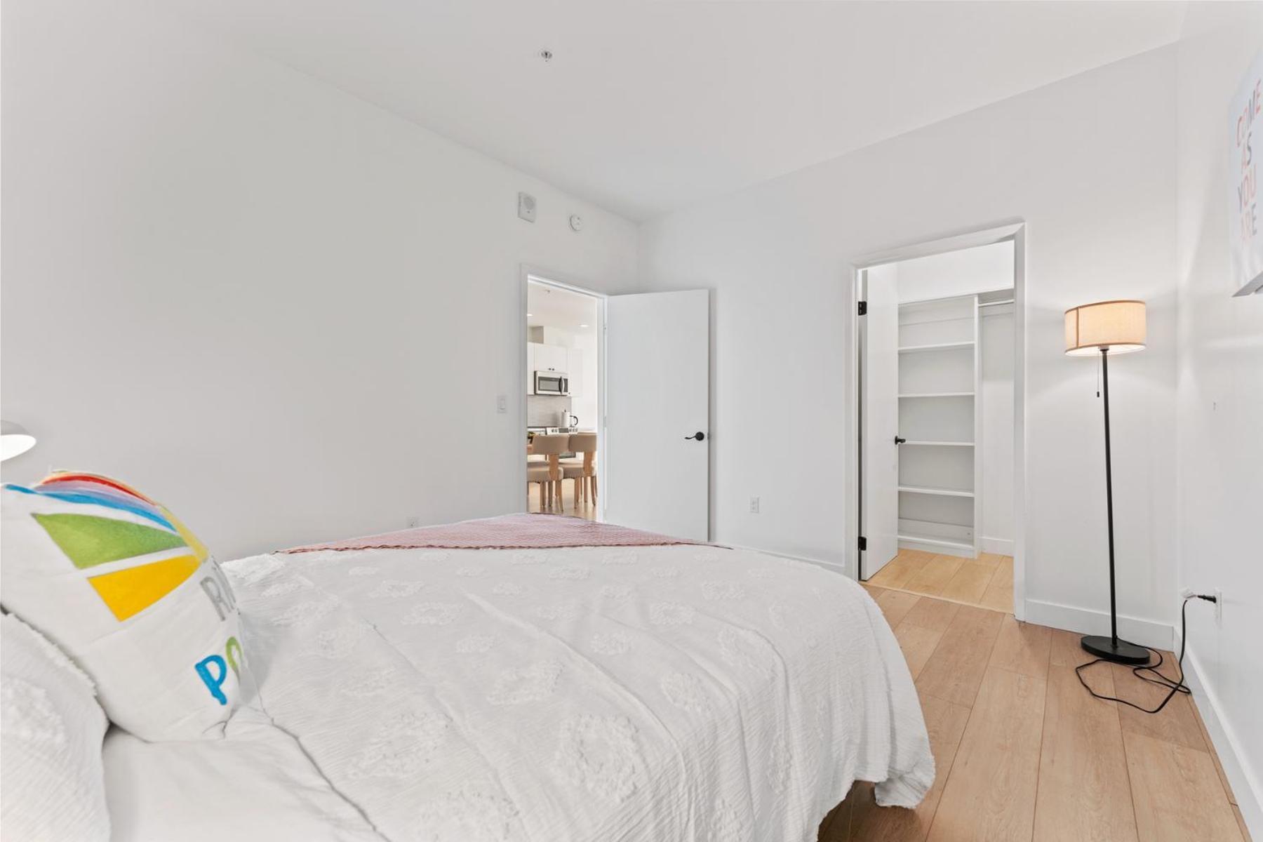 Stylish La Getaway Near Downtown - Prime Location On Wilshire Blvd!