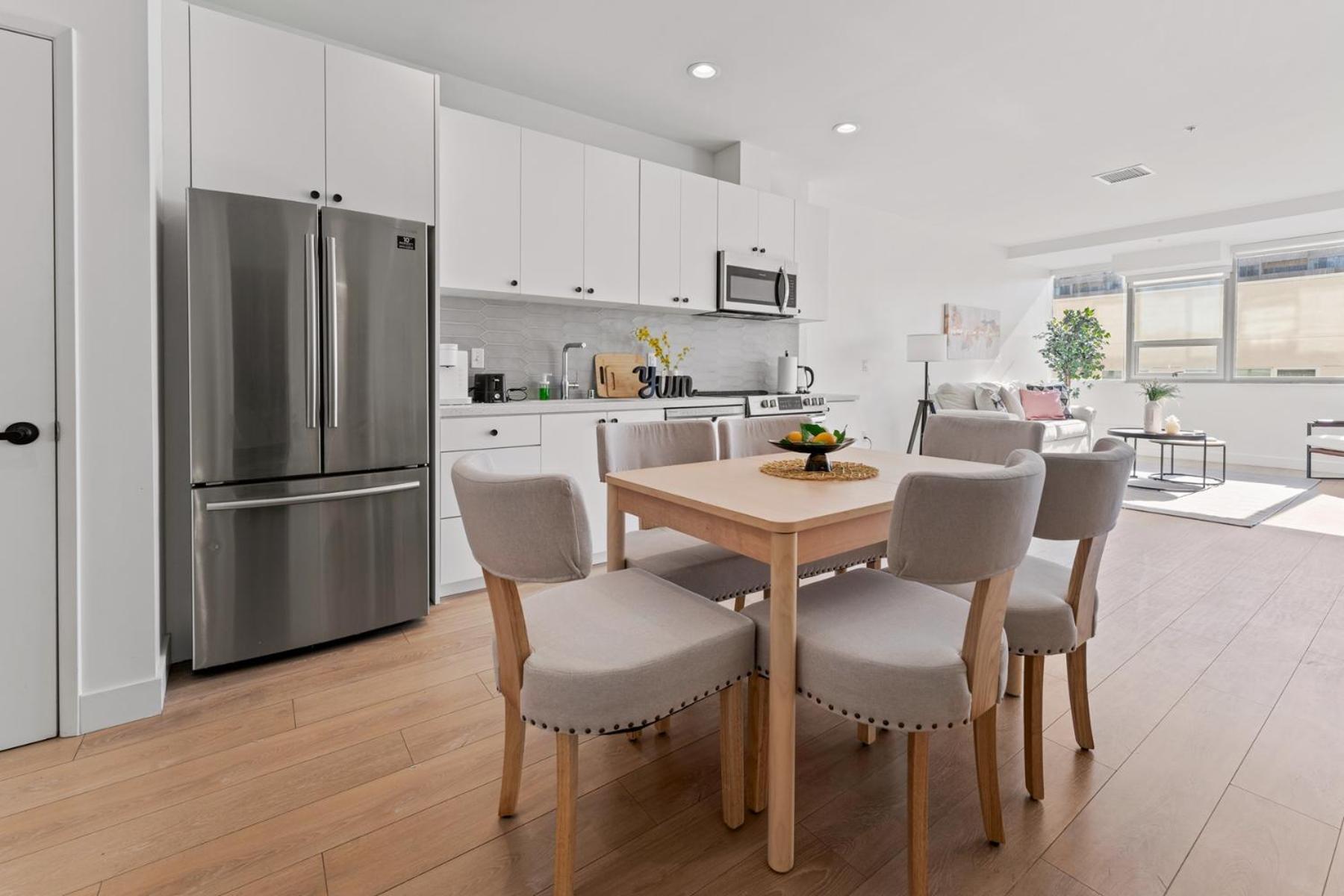 Stylish La Getaway Near Downtown - Prime Location On Wilshire Blvd! 4* Los Ángeles